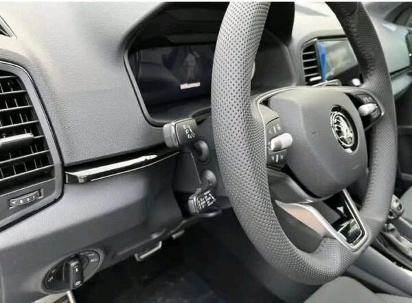 Skoda Karoq Sportline 1.5 TSI 110 kW DSG / 150 hp / 2024 / Automatic / petrol / 8450 km – Image 8