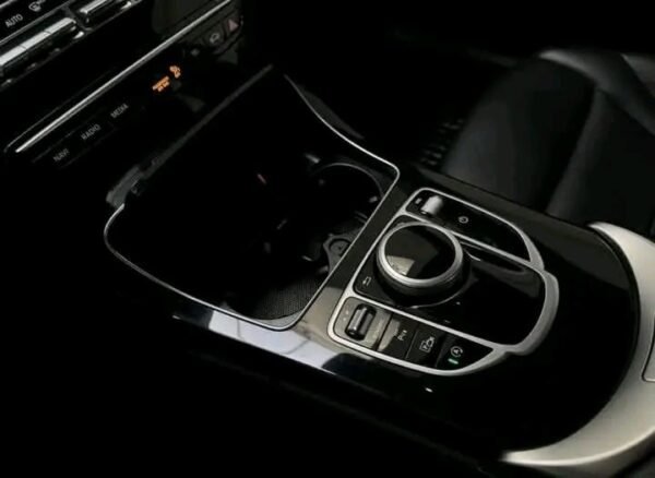 Mercedes-Benz C 220 d LEDER DISTR TOTW KAMERA / 194 CH / 2021 / Automatic / Diesel / 57 900 km (certified) – Image 10