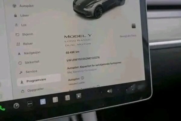 Tesla Model Y Long Range – Image 13