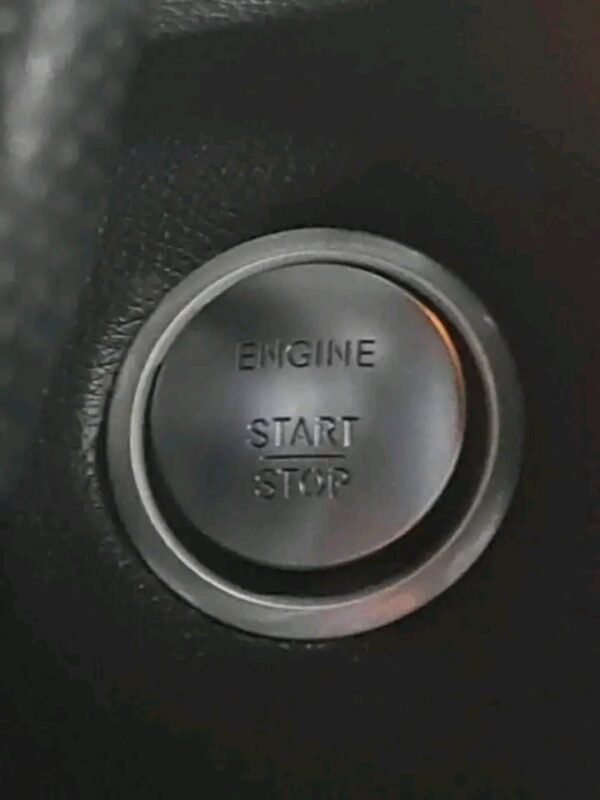 Mercedes Benz GLC 250D – Image 25