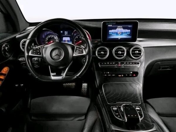 Mercedes Benz GLC 250D – Image 35