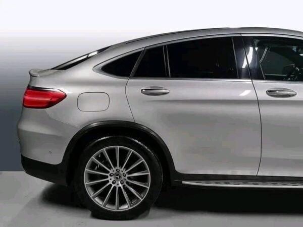 Mercedes Benz GLC 250D – Image 9