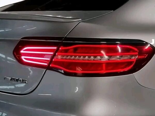 Mercedes Benz GLC 250D – Image 15