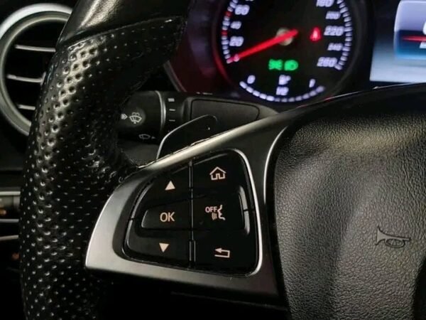 Mercedes Benz GLC 250D – Image 5