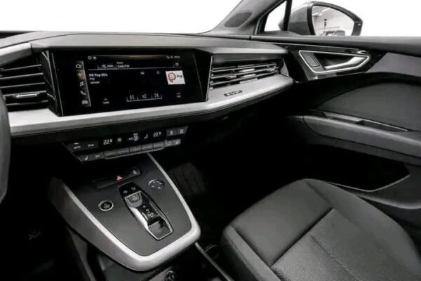 Audi Q4 e-tron – Image 14