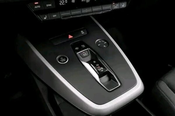 Audi Q4 e-tron – Image 5