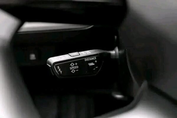 Audi Q4 e-tron – Image 4