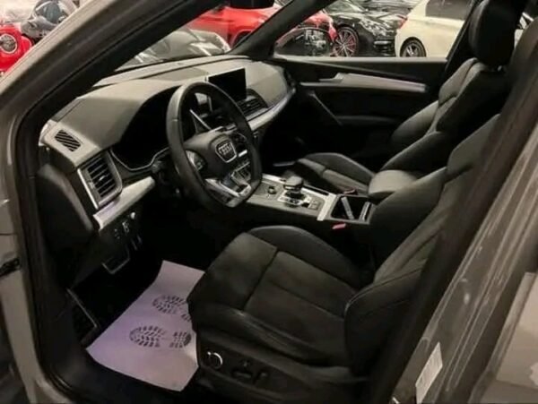 Audi SQ5 – Image 7