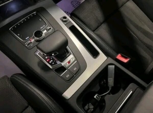 Audi SQ5 – Image 11
