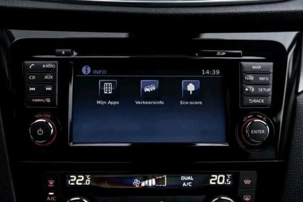 Nissan Qashqai 1.2 – Image 8