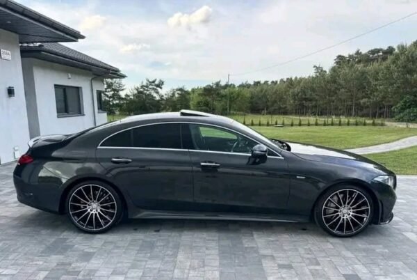 MERCEDES BENZ – Image 46