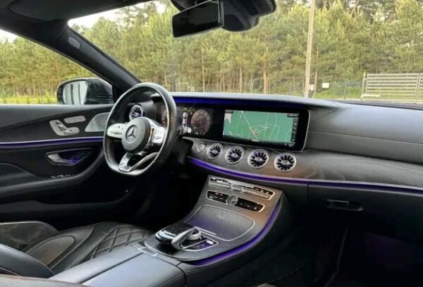MERCEDES BENZ – Image 31