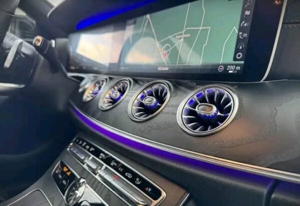 MERCEDES BENZ – Image 15