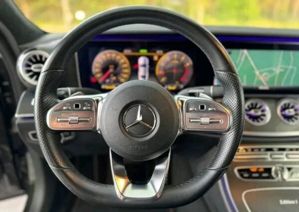 MERCEDES BENZ – Image 9