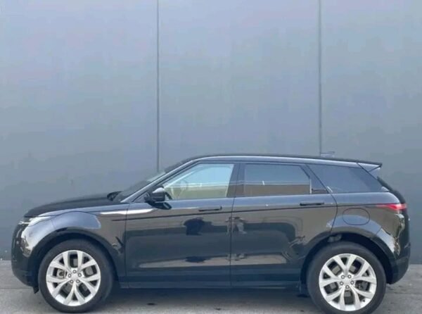 RANGE ROVER – Image 8