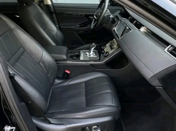 RANGE ROVER – Image 12