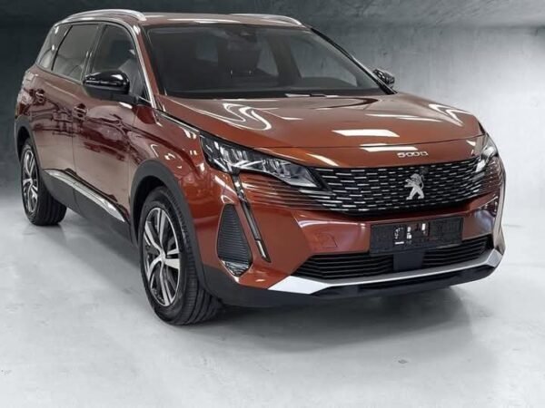 PEUGEOT 5008 – Image 3