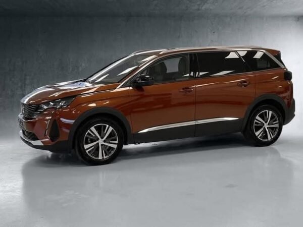 PEUGEOT 5008 – Image 12