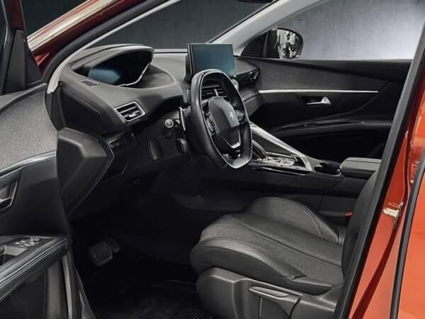 PEUGEOT 5008 – Image 13