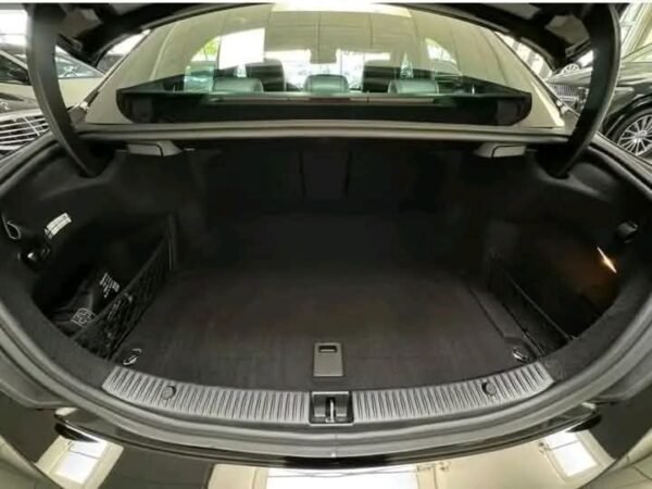 MERCEDES BENZ C 220 - Image 24