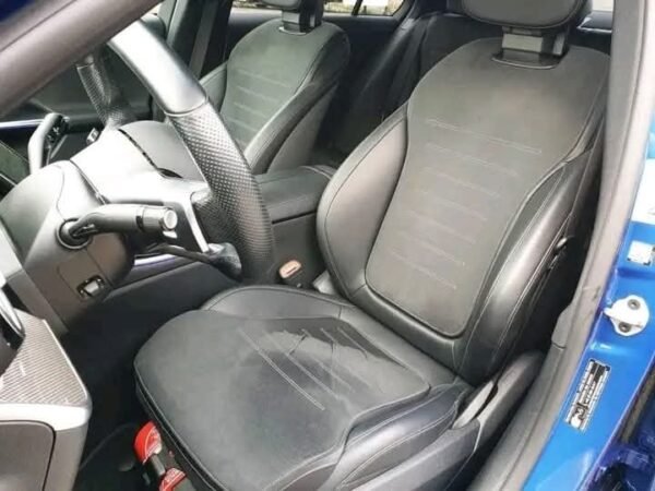 Mercedes-Benz C-Class 2.0 – Image 5