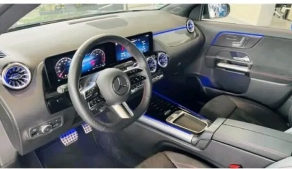 MERCEDES BENZ GLA – Image 11