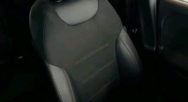 MERCEDES BENZ GLA – Image 17