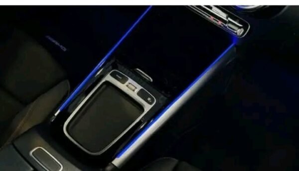 MERCEDES BENZ GLA – Image 18