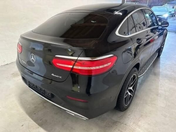 MERCEDES BENZ GLC - Image 19