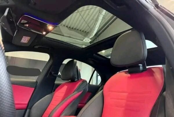 Mercedes-Benz C220 – Image 10