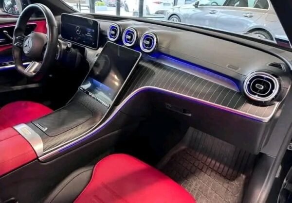Mercedes-Benz C220 – Image 13