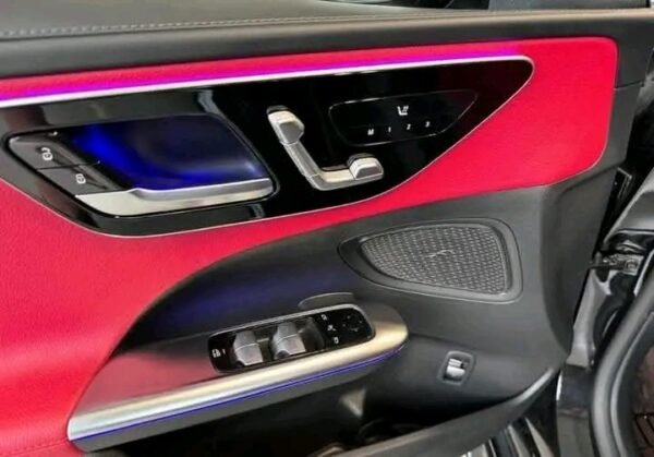 Mercedes-Benz C220 – Image 11