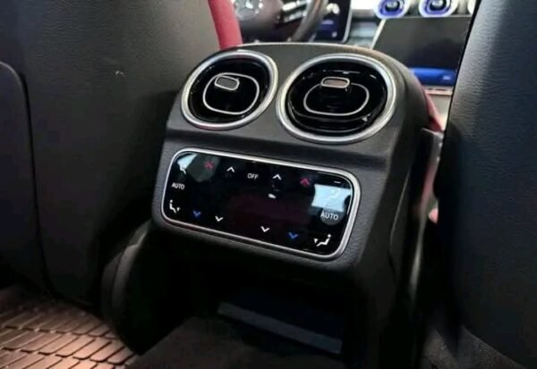 Mercedes-Benz C220 – Image 7