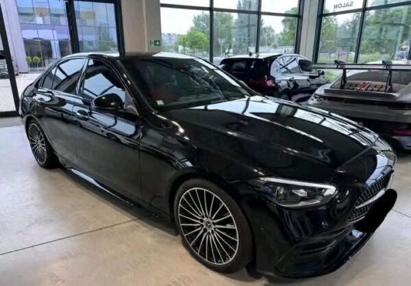 Mercedes-Benz C220 – Image 12