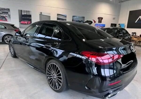 Mercedes-Benz C220 – Image 22