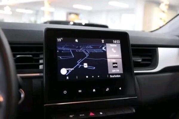 Renault Captur – Image 9