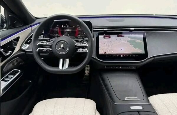 Mercedes-Benz E-Class 300 – Image 8