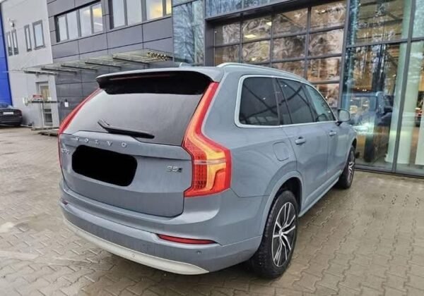 Volvo XC 90 - Image 16