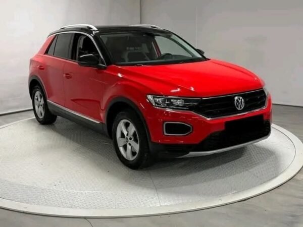 VOLKSWAGEN T-ROC 1.5 – Image 4