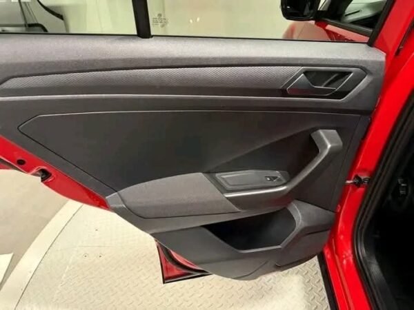 VOLKSWAGEN T-ROC 1.5 – Image 27