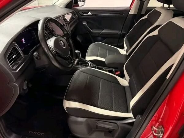VOLKSWAGEN T-ROC 1.5 – Image 12