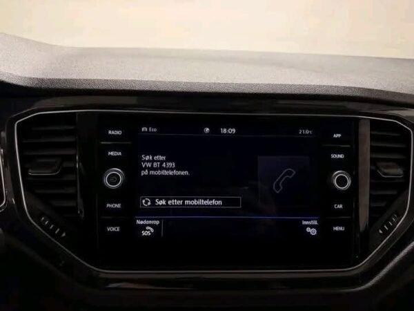 VOLKSWAGEN T-ROC 1.5 – Image 35