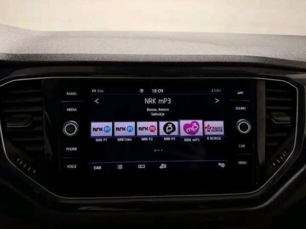 VOLKSWAGEN T-ROC 1.5 – Image 9