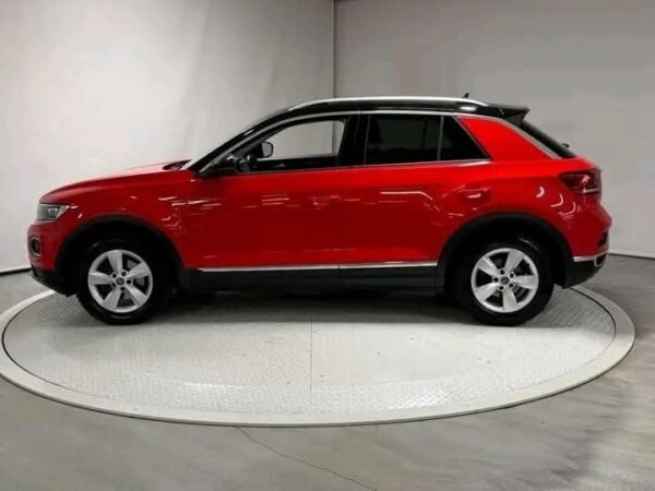 VOLKSWAGEN T-ROC 1.5 – Image 23