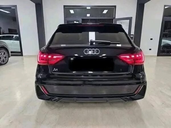 Audi A1 1.5 tfsi
S line - Image 16