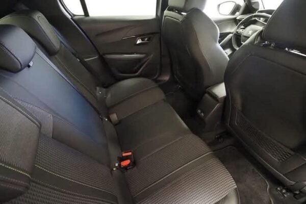 Peugeot 208 GT CAR – Image 6