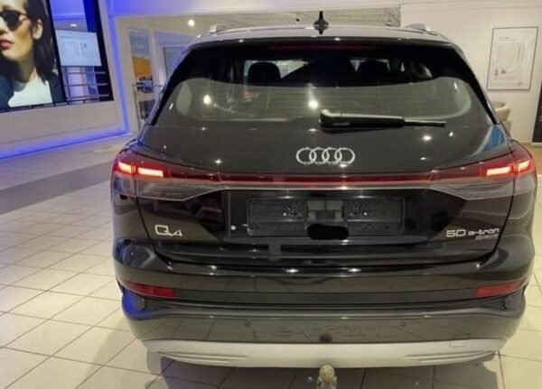 Audi Q4 e-tron - Image 39