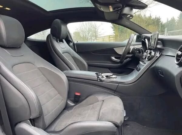 Mercedes-Benz Coupe C 200 – Image 13
