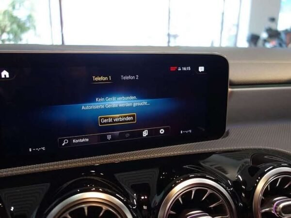 Mercedes-Benz CLA – Image 33