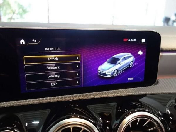 Mercedes-Benz CLA – Image 36